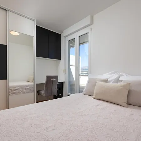 Rose Penthouse Lejlighed