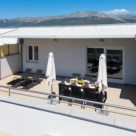 Rose Penthouse Lejlighed *