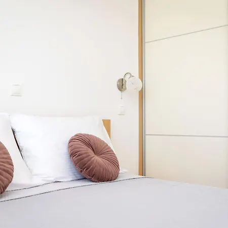 Daire Rose Penthouse Split
